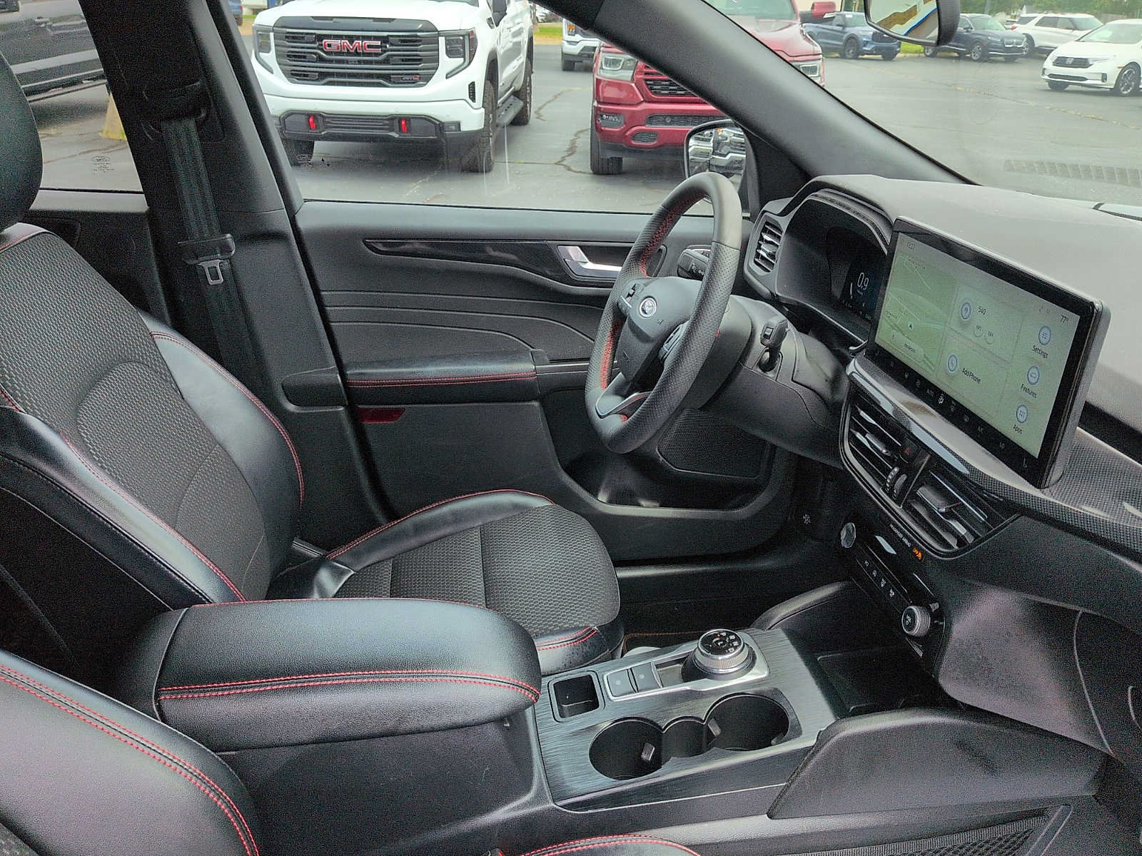 Certified 2023 Ford Escape ST-Line Select w/ Tech Pack #2 AWD/4WD image 10