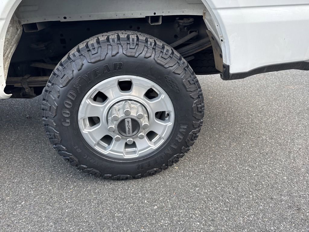 Certified 2024 Ford F350 XLT w/ FX4 Off-Road Package AWD/4WD image 8