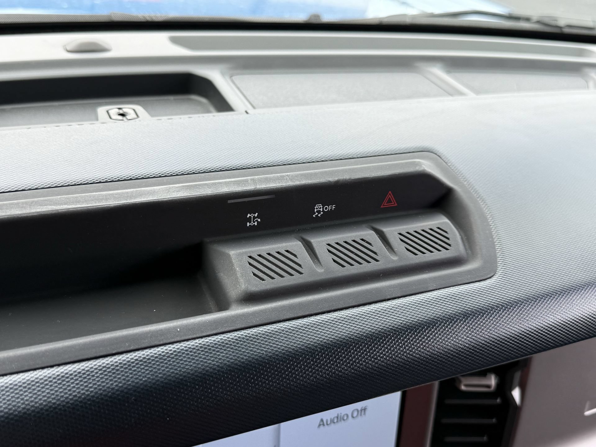 Certified 2023 Ford Bronco Outer Banks AWD/4WD image 8