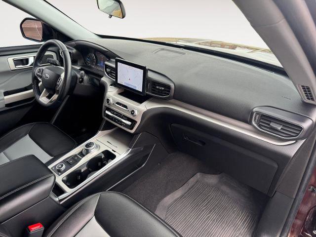 Certified 2023 Ford Explorer XLT w/ Equipment Group 202A image 15