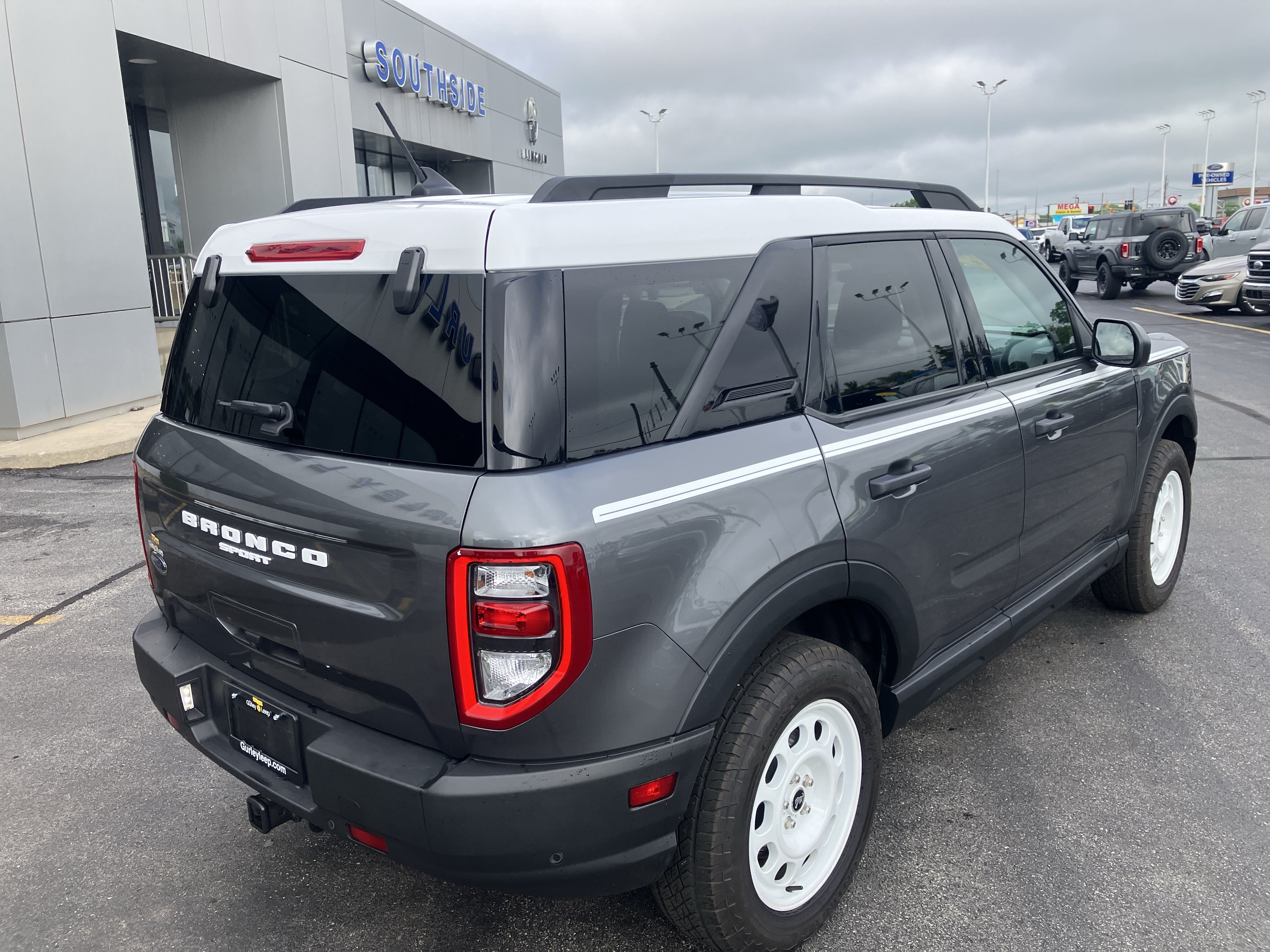 Certified 2024 Ford Bronco Sport Heritage w/ Heritage Convenience Package AWD/4WD image 7