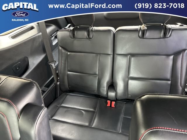 Certified 2025 Ford Explorer ST-Line w/ Premium Package AWD/4WD image 18