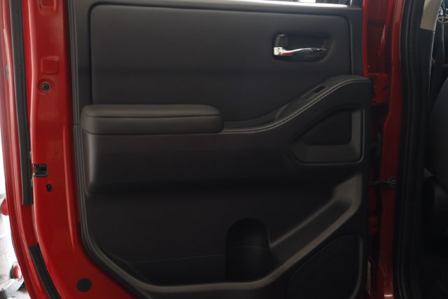 Used 2022 Nissan Frontier SV RWD image 32