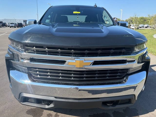 Used 2020 Chevrolet Silverado 1500 LT w/ LT 2.7L Value Package AWD/4WD image 3