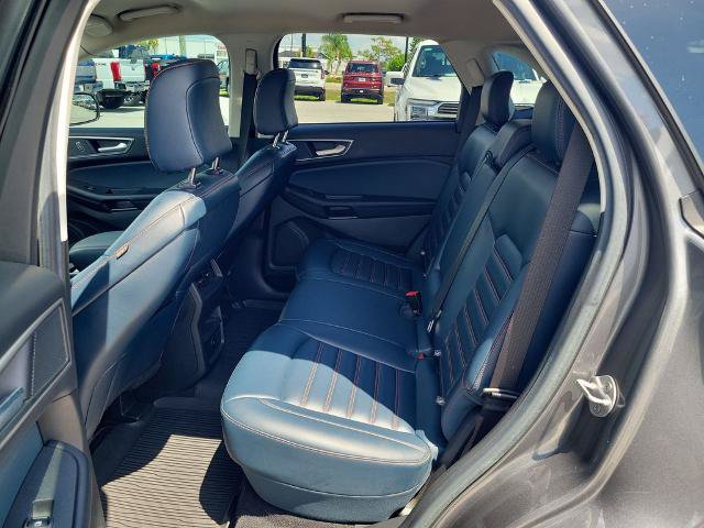 Certified 2023 Ford Edge SEL w/ Sport Appearance Package AWD/4WD image 11