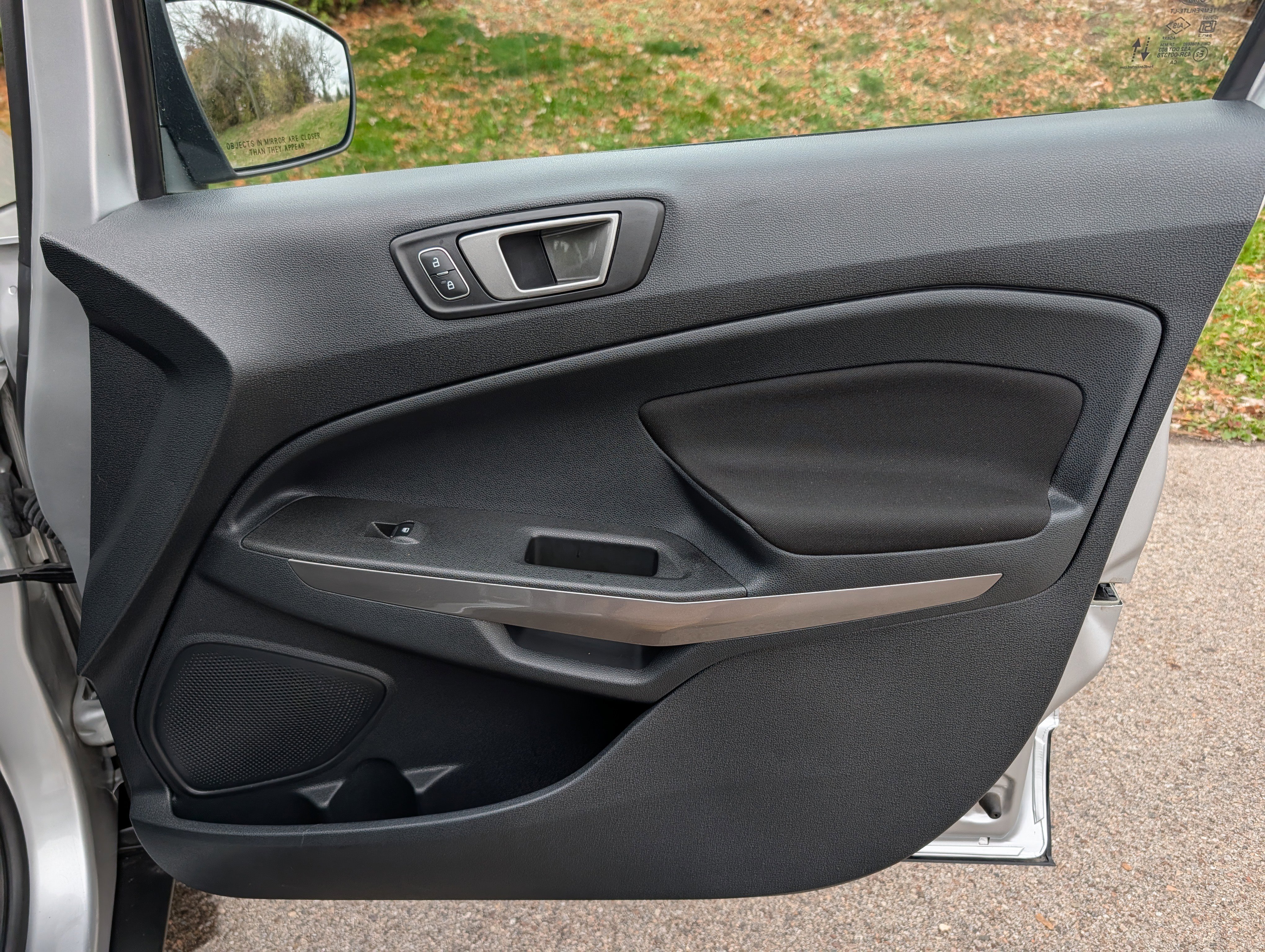 Certified 2021 Ford EcoSport SE w/ SE Convenience Package image 29