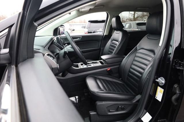 Certified 2024 Ford Edge SEL image 8