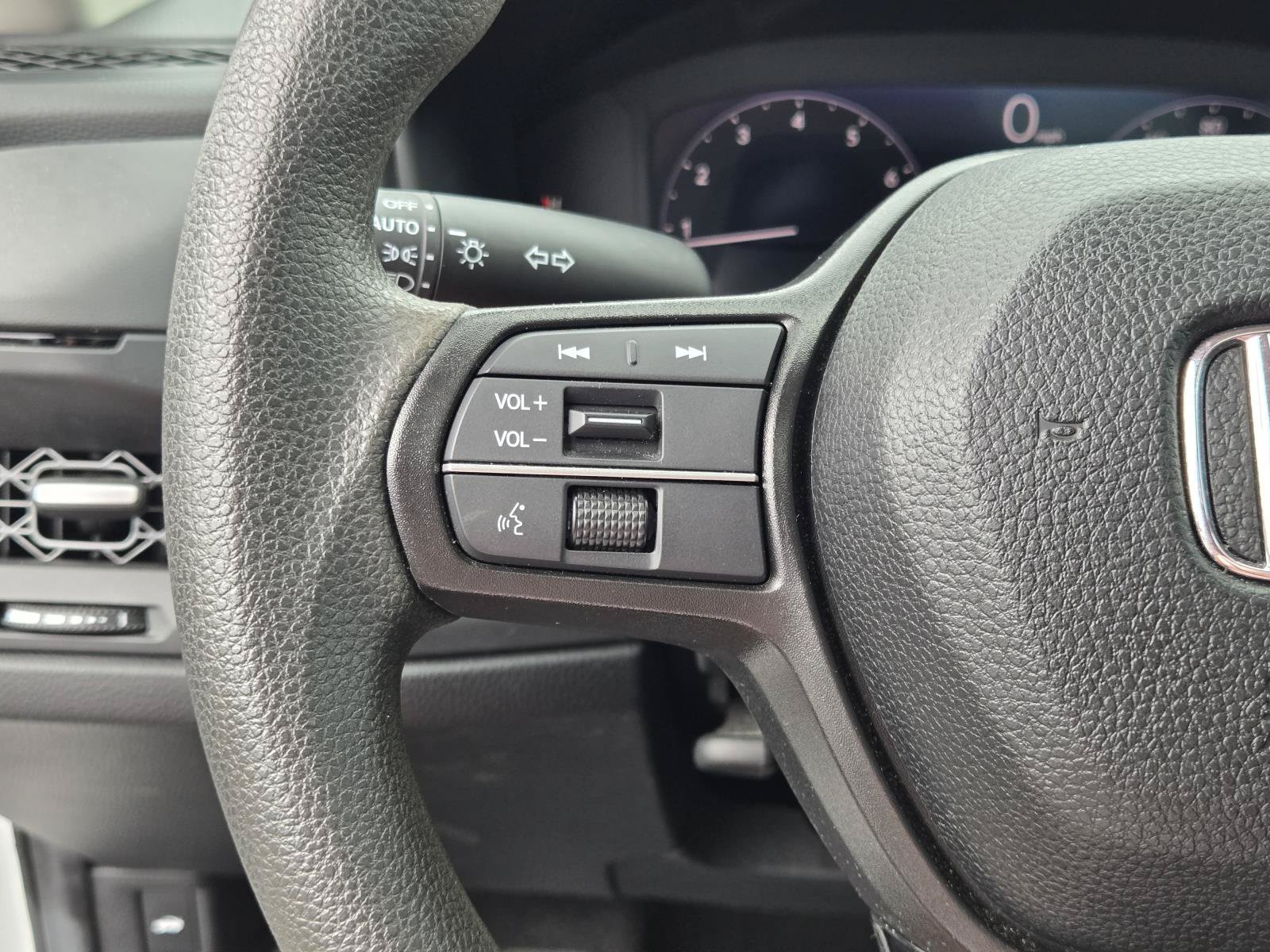 Used 2024 Honda Accord EX image 22
