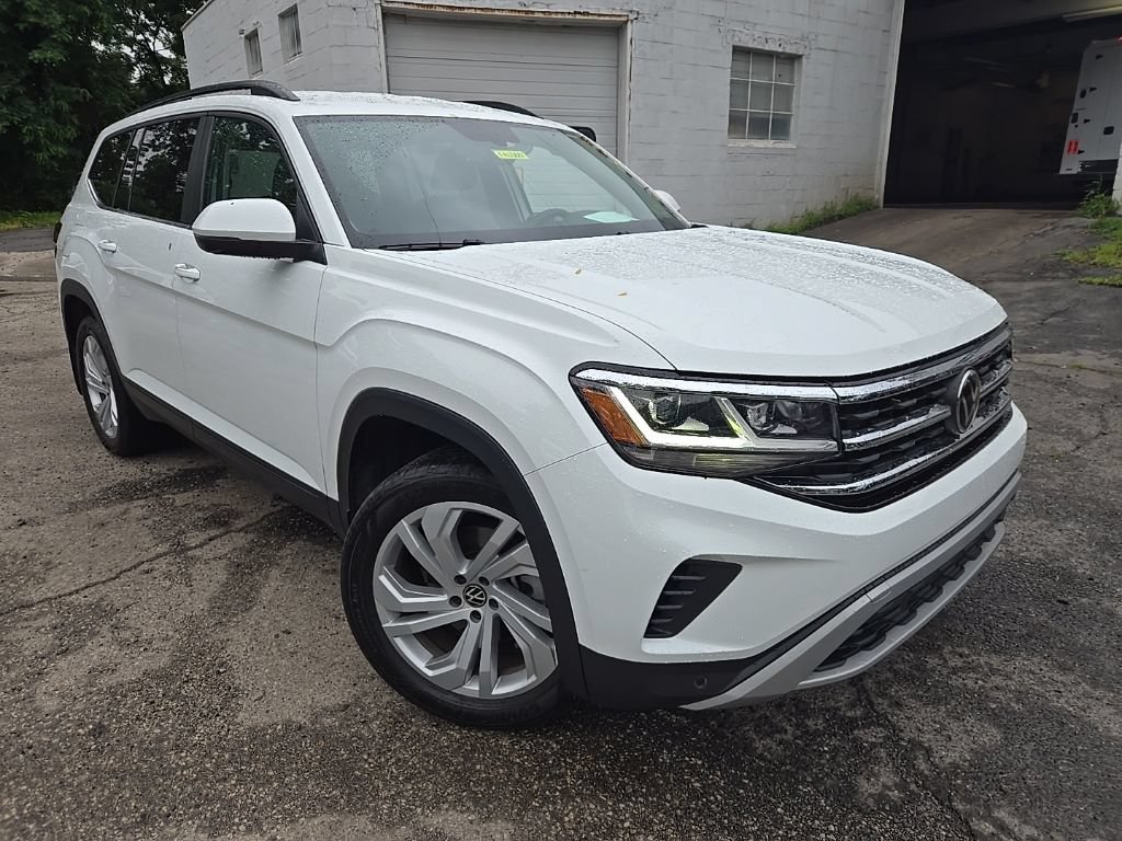 Used 2023 Volkswagen Atlas SE AWD/4WD image 3