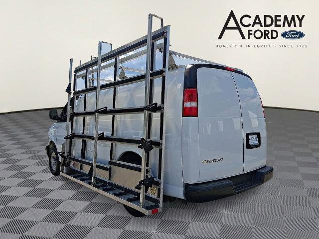 Used 2021 Chevrolet Express 2500 w/ Communications Package RWD image 4