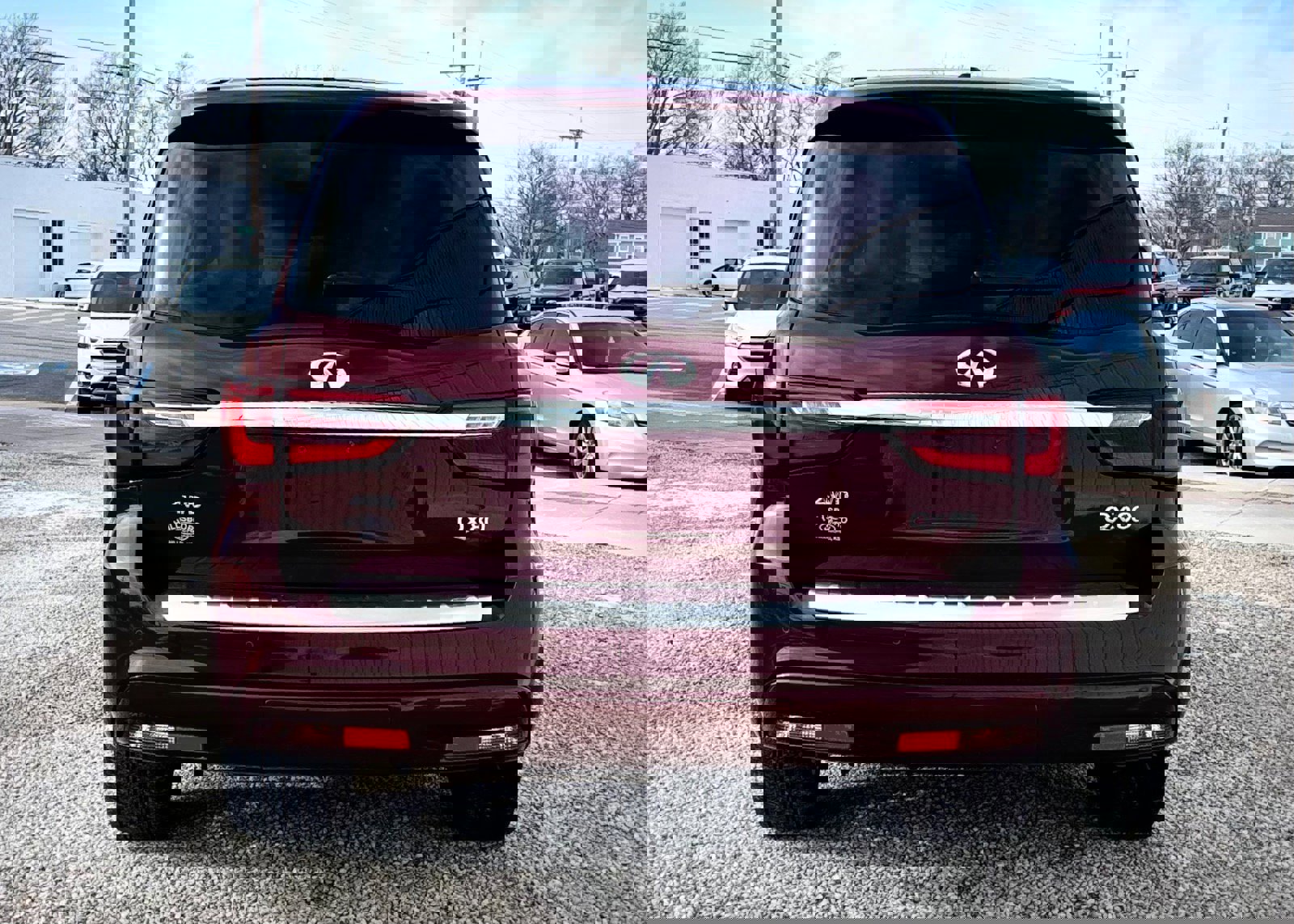 Used 2022 INFINITI QX80 Sensory w/ Cargo Package image 4