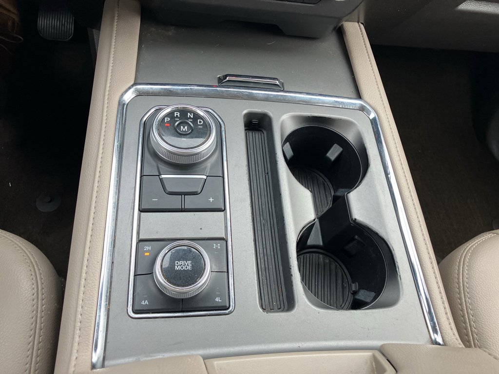 Certified 2020 Ford Expedition XLT w/ Equipment Group 202A image 20