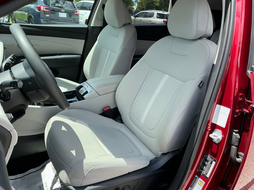 Used 2025 Hyundai Tucson SEL FWD image 33