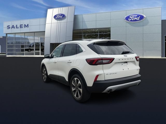 Certified 2024 Ford Escape Platinum AWD/4WD image 4
