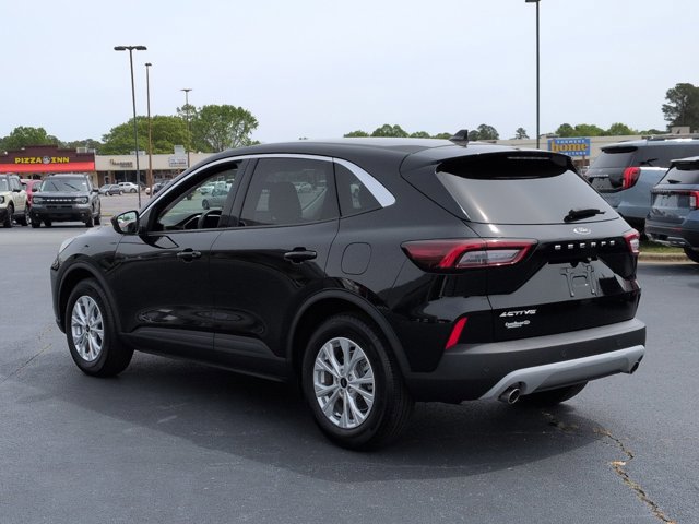 Certified 2024 Ford Escape Active w/ Tech Pack #1 FWD image 5