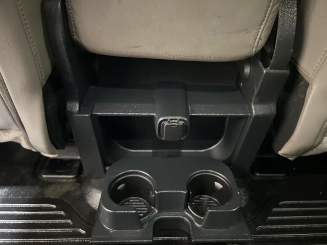Certified 2022 Ford F550 4x4 Crew Cab Super Duty w/ Power Equipment Group image 17