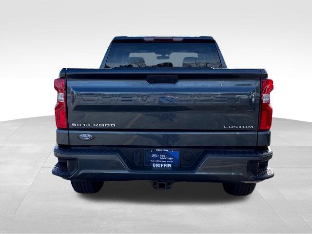 Used 2020 Chevrolet Silverado 1500 Custom w/ Custom Value Package AWD/4WD image 6