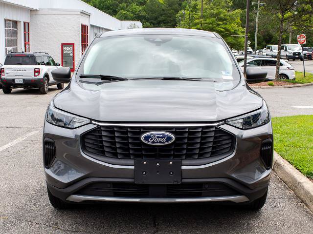 Certified 2024 Ford Escape Active AWD/4WD image 2
