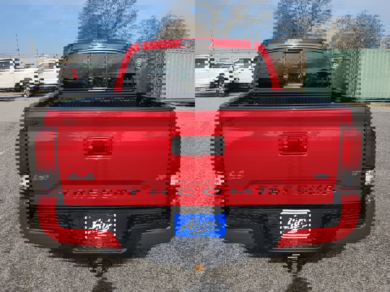 Used 2021 Toyota Tacoma SR image 3