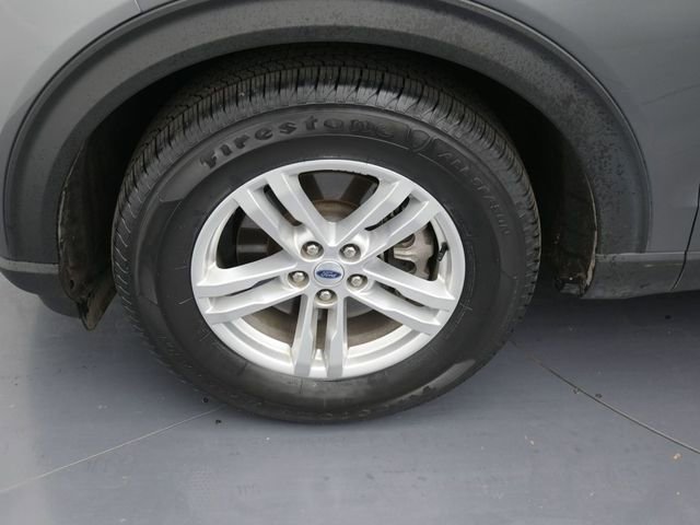 Certified 2024 Ford Explorer XLT image 9