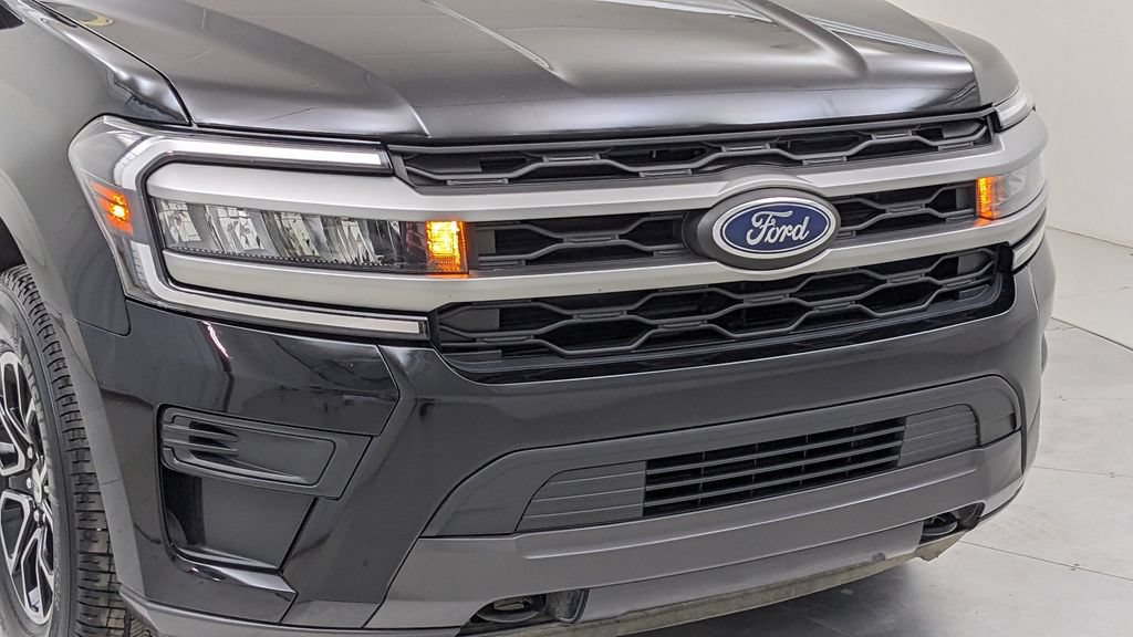 Certified 2023 Ford Expedition XLT AWD/4WD image 42