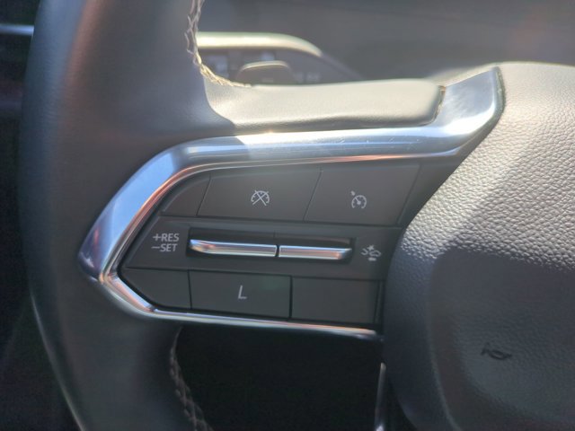 Used 2024 Chevrolet Traverse Z71 AWD/4WD image 18