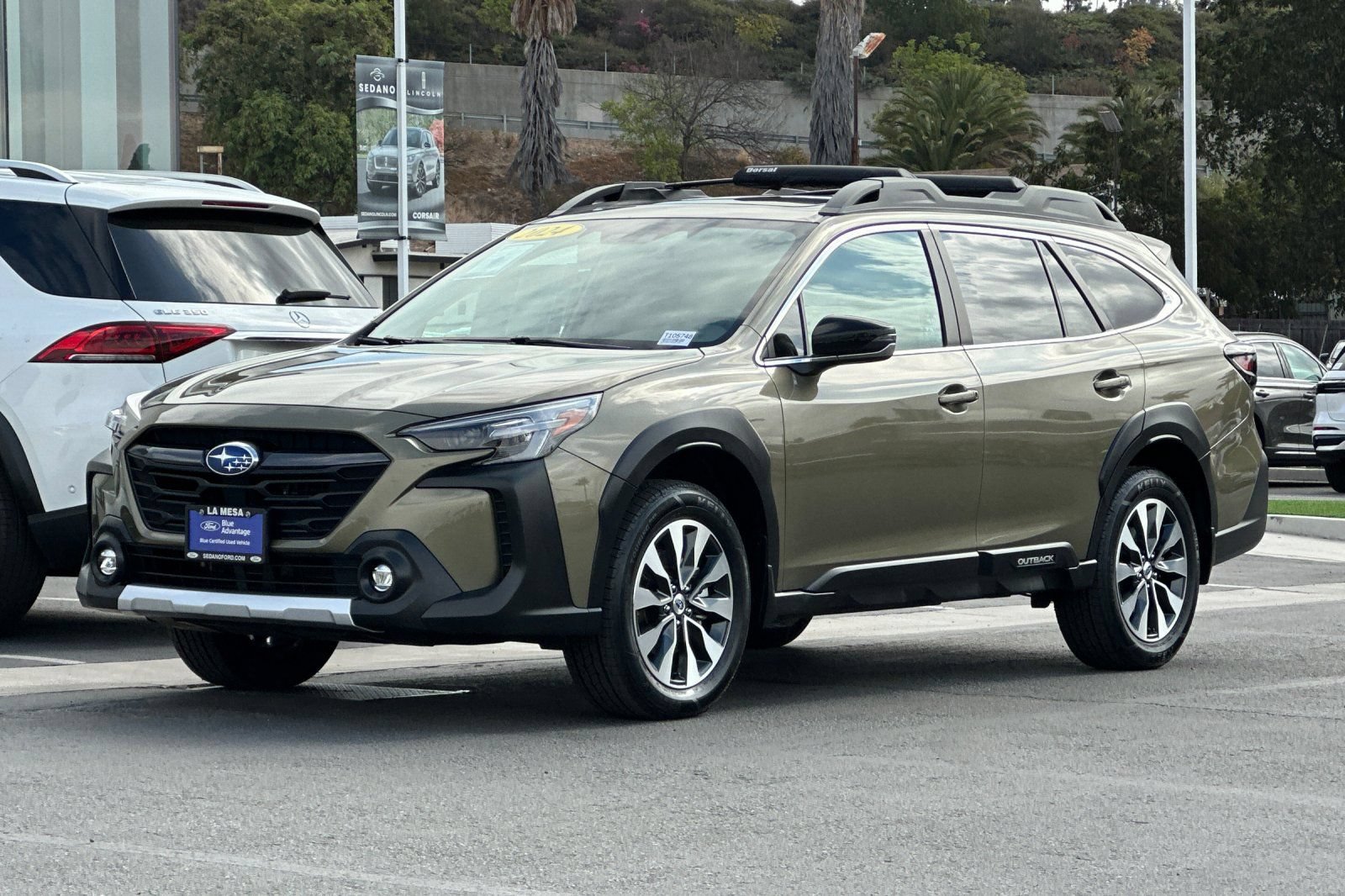 Used 2024 Subaru Outback Limited AWD/4WD image 7