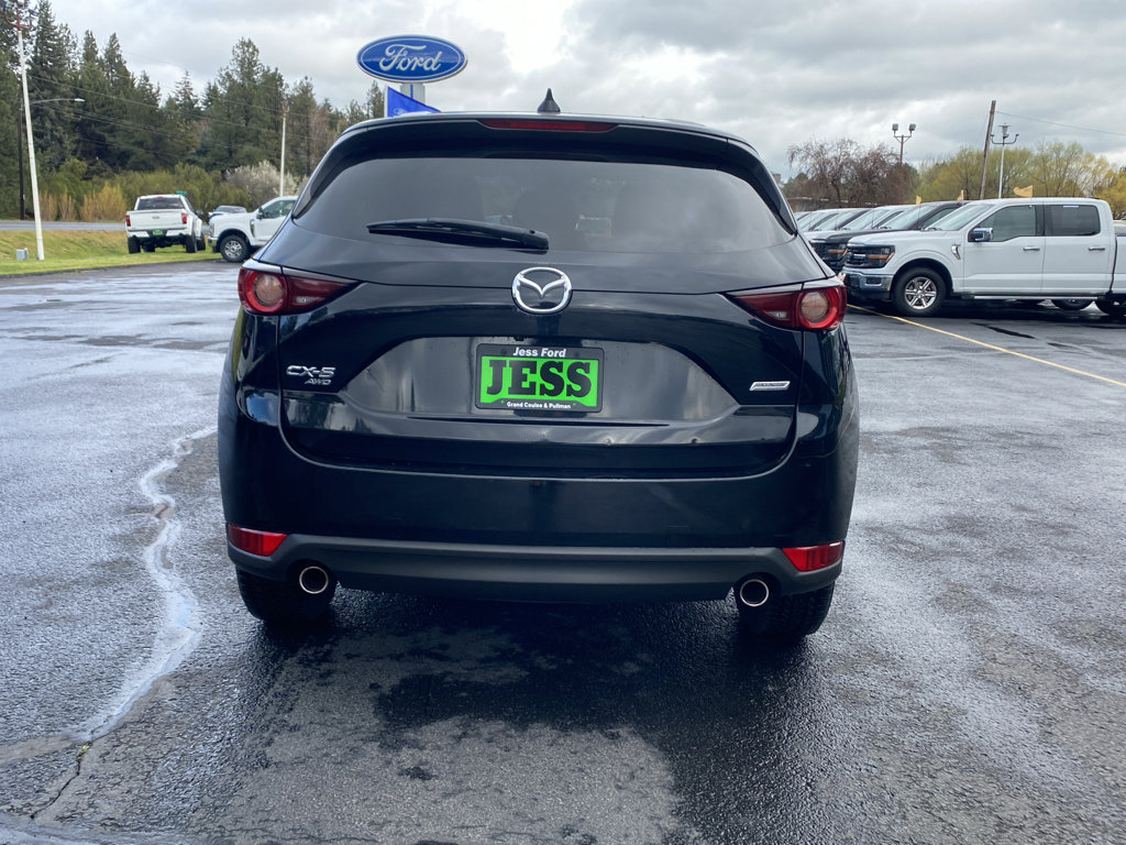 Used 2019 MAZDA CX-5 Touring image 11