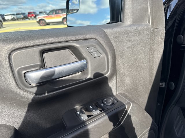 Used 2021 Chevrolet Silverado 1500 Custom image 9