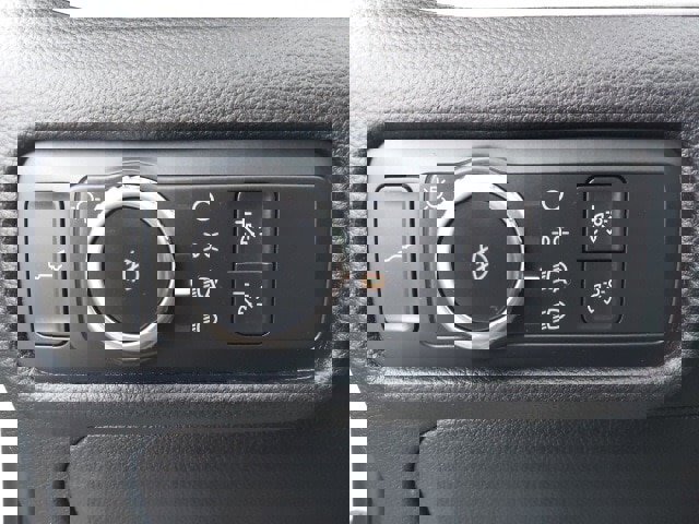 Certified 2021 Ford Explorer XLT w/ Equipment Group 202A image 16