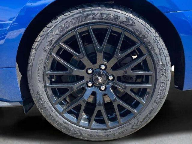 Certified 2017 Ford Mustang GT w/ GT Performance Package image 27