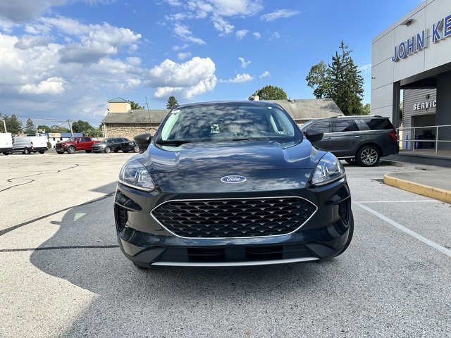 Certified 2022 Ford Escape SE w/ Cold Weather Package image 16