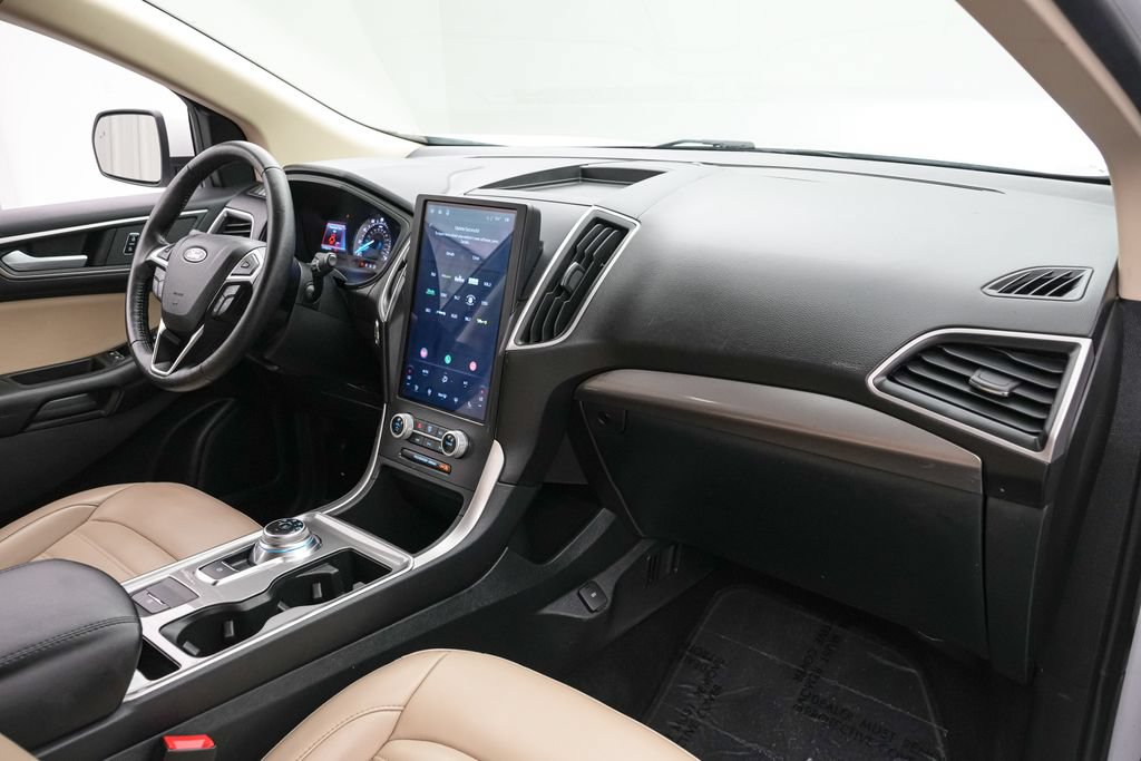 Certified 2024 Ford Edge SEL w/ Convenience Package AWD/4WD image 22