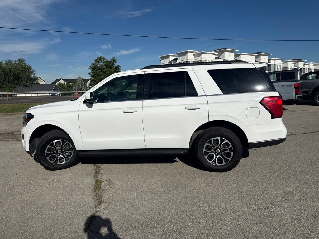 Certified 2024 Ford Expedition XLT AWD/4WD image 12