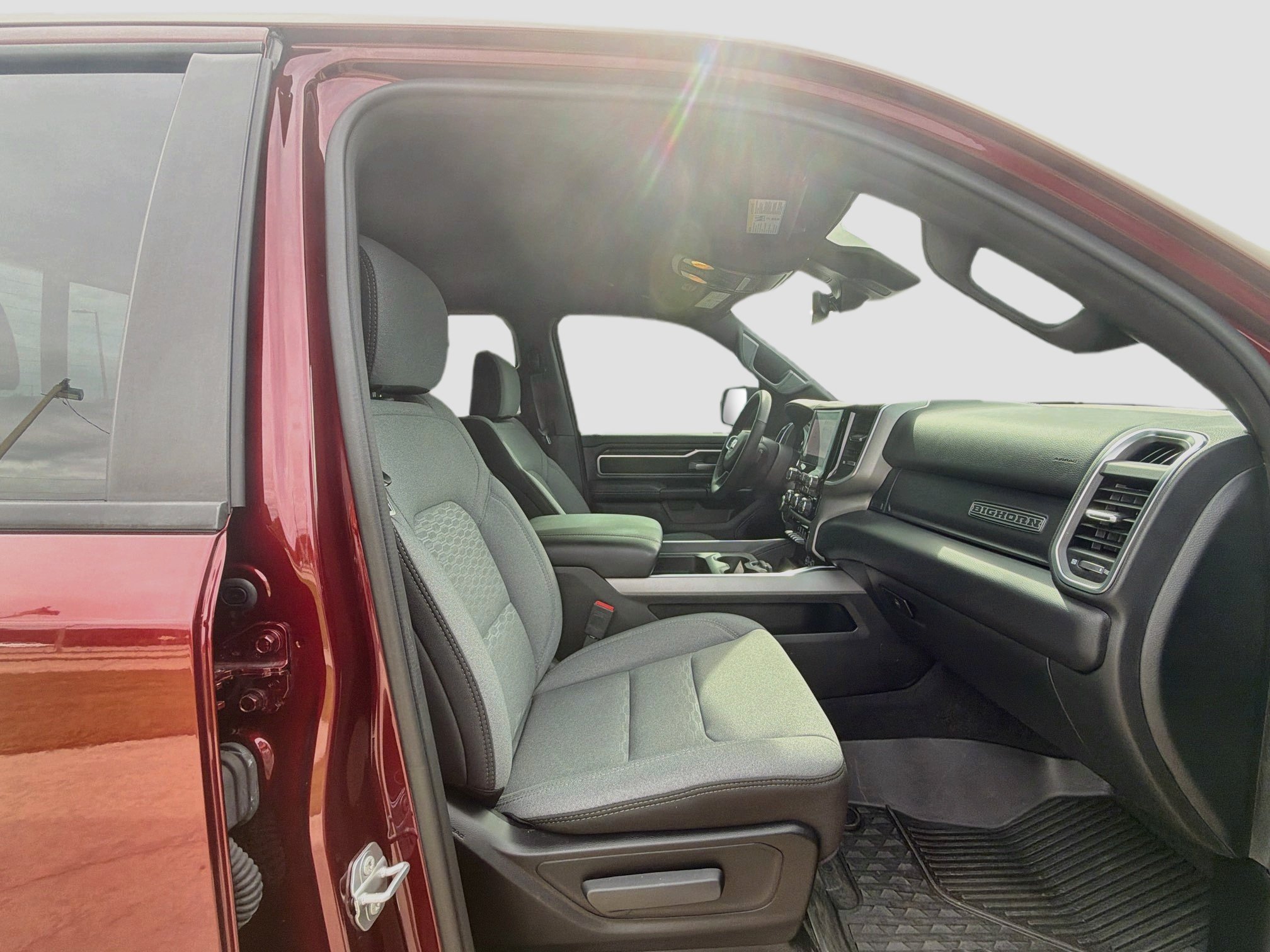 Used 2025 RAM 1500 Big Horn RWD image 27