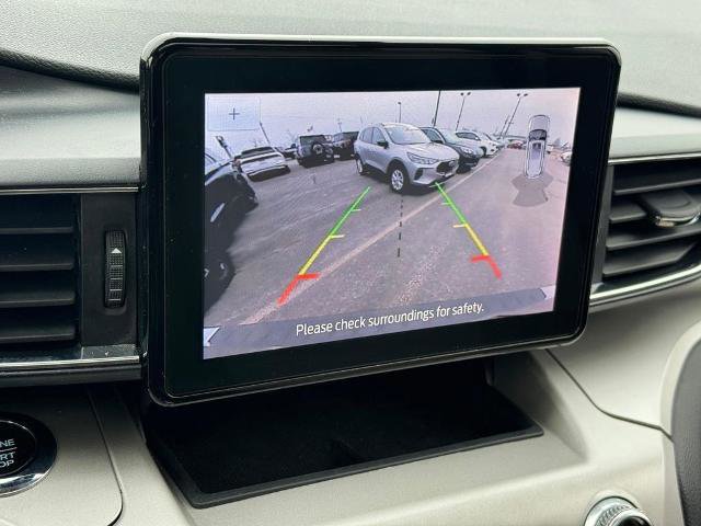 Certified 2020 Ford Explorer XLT w/ Equipment Group 202A image 24