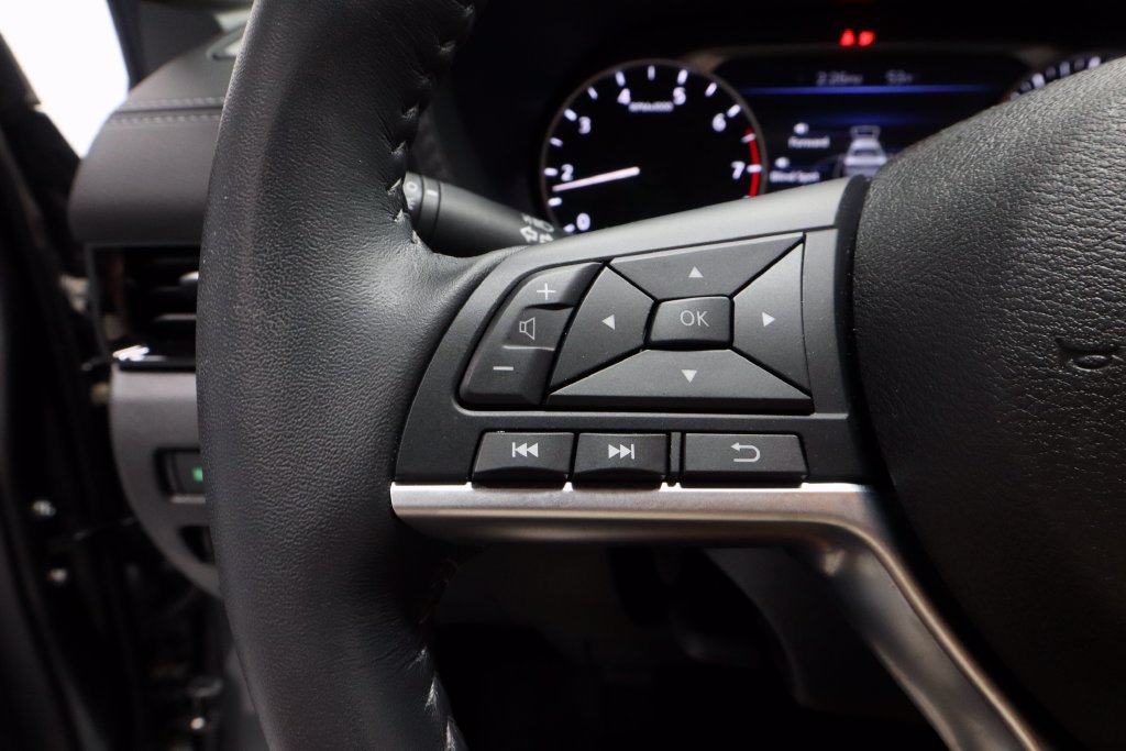 Used 2021 Nissan Sentra SV FWD image 25