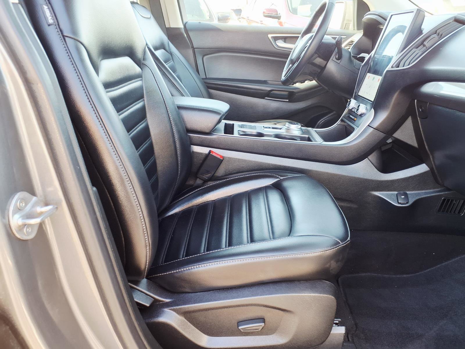 Certified 2023 Ford Edge SEL w/ Convenience Package AWD/4WD image 11