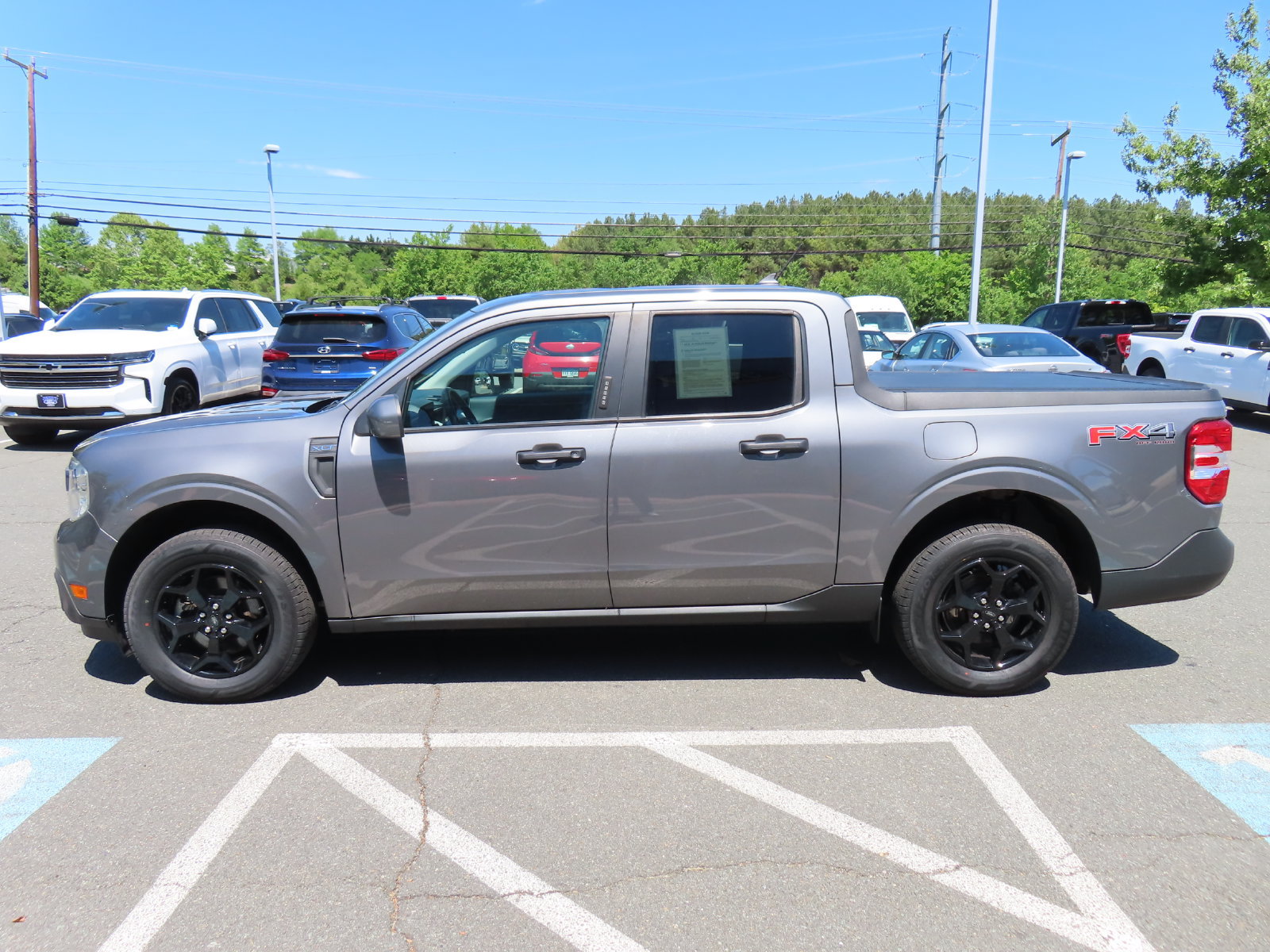 Certified 2022 Ford Maverick XLT w/ Equipment Group 300A Standard AWD/4WD image 10