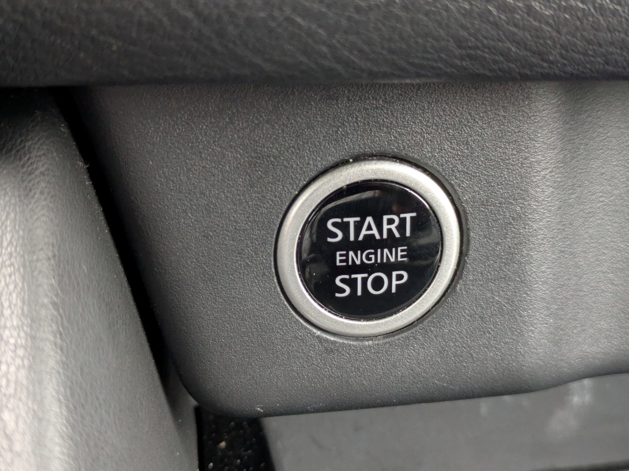 Used 2022 Nissan Rogue SL w/ SL Premium Package image 24