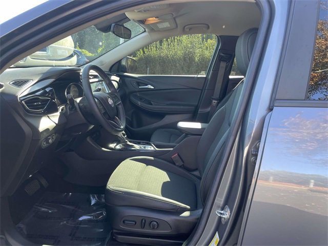 Used 2021 Buick Encore GX Select w/ Sport Touring Package image 47