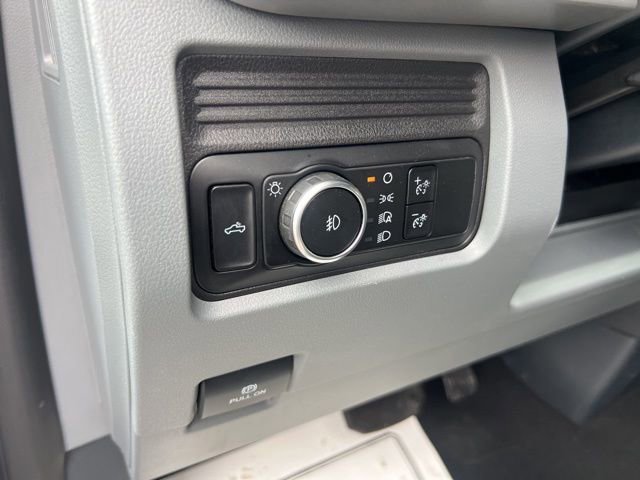 Certified 2025 Ford F250 XLT image 9