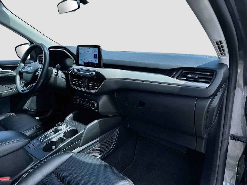 Certified 2022 Ford Escape SEL w/ Technology Package FWD image 29