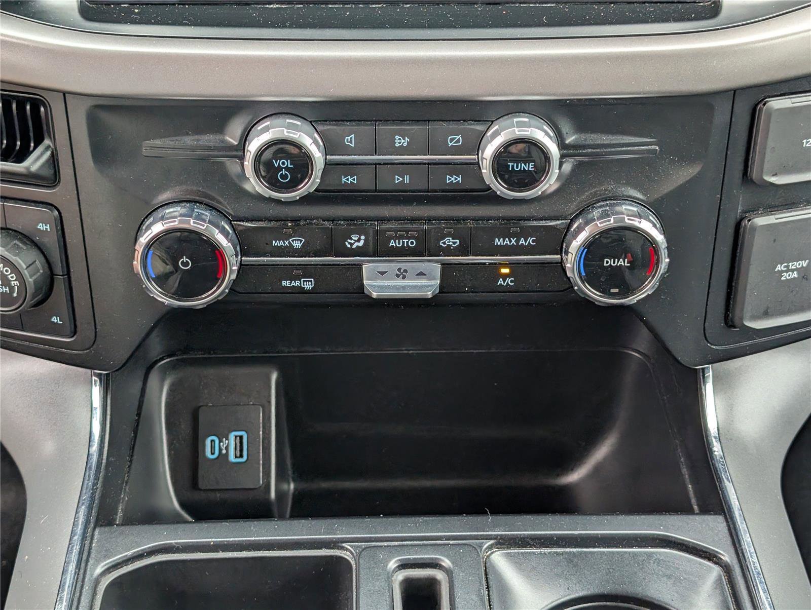 Certified 2024 Ford F150 XLT w/ Mobile Office Package image 25