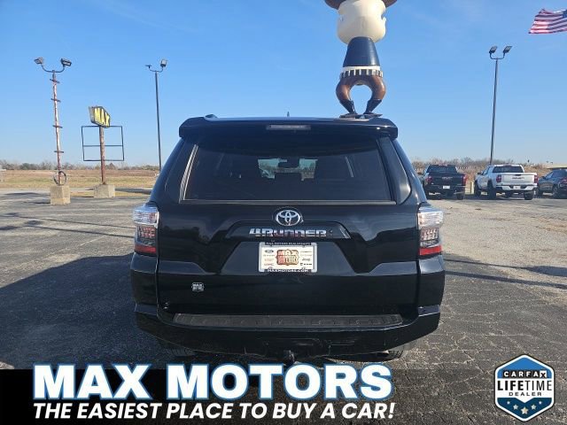 Used 2024 Toyota 4Runner SR5 image 4