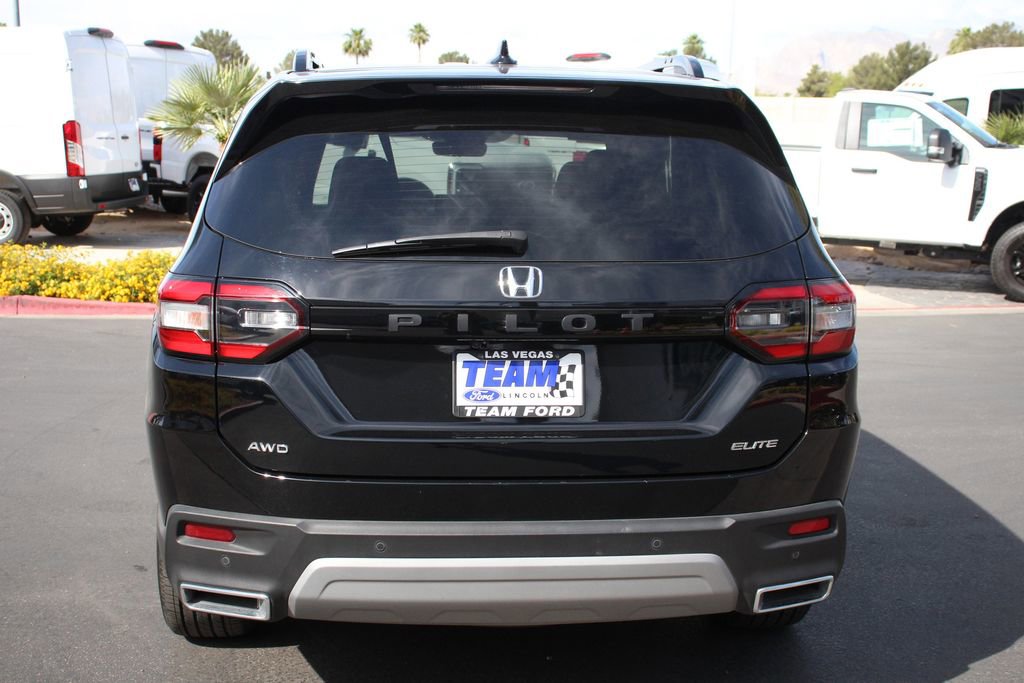 Used 2023 Honda Pilot Elite image 7
