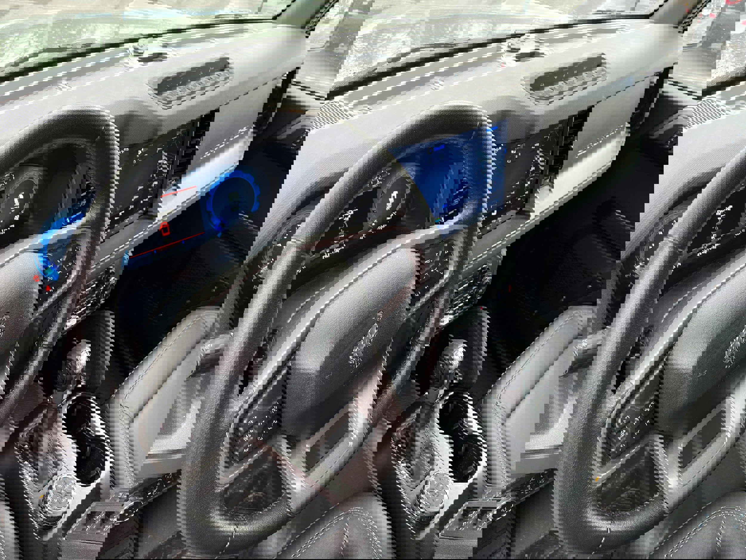 Certified 2025 Ford Bronco Badlands image 8