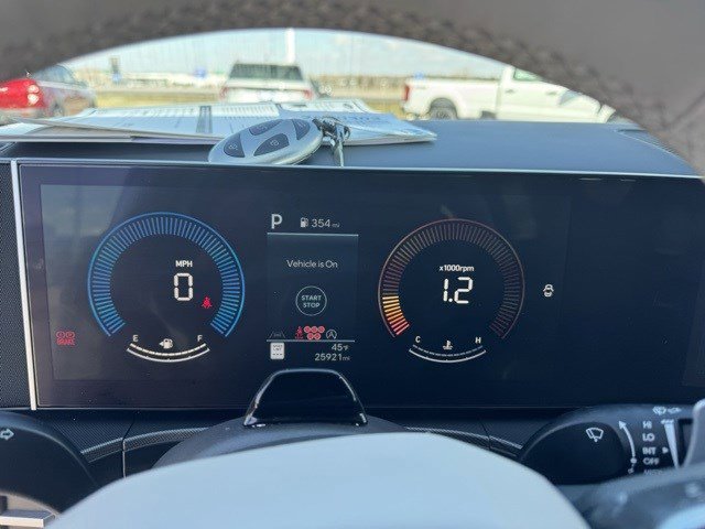 Used 2025 Hyundai Santa Fe SEL image 15