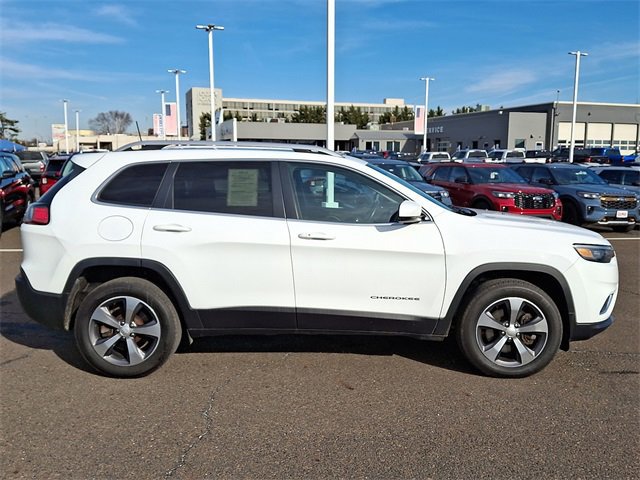 Used 2019 Jeep Cherokee Limited w/ Trailer Tow Group image 5