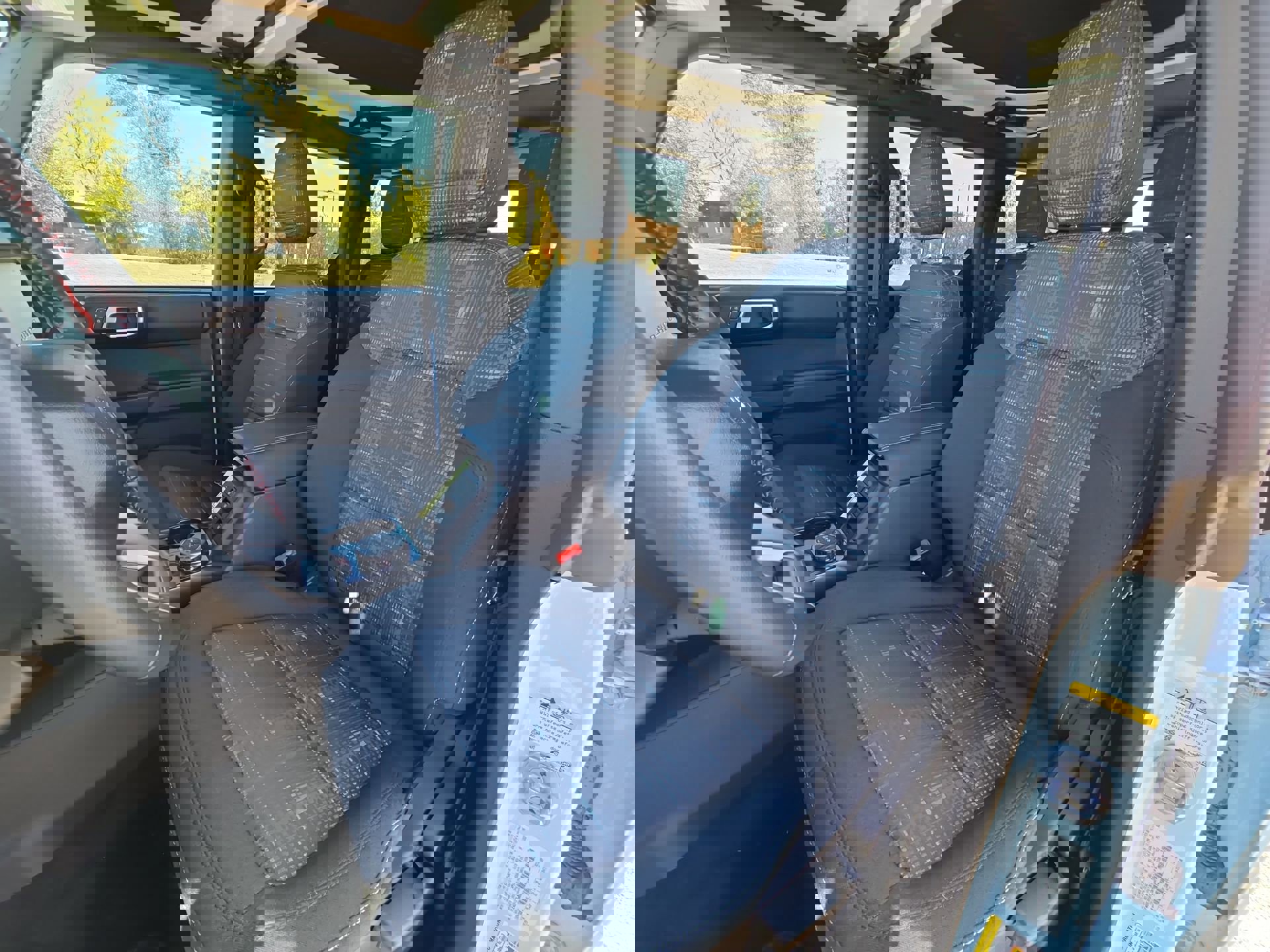 Certified 2025 Ford Bronco Heritage Edition image 12